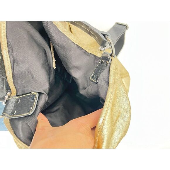 Sorpresa Women's Tote Crossbody Shoulder Bag Gold Metallic Size Large statement - Picture 6 of 11